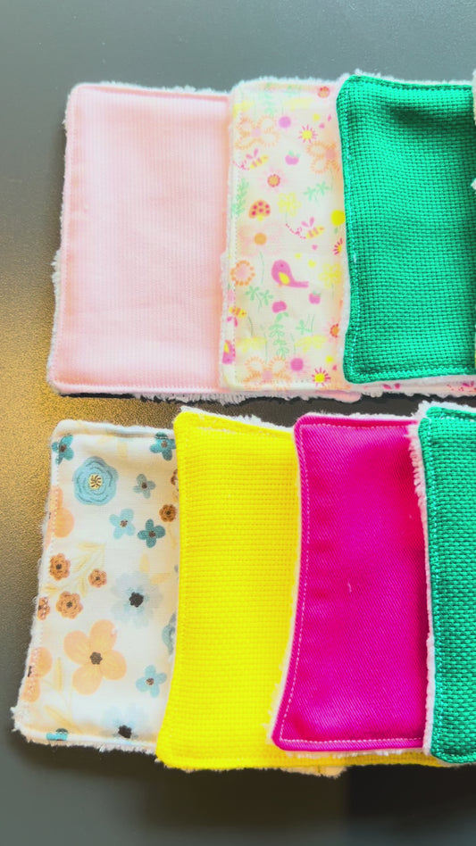 12 LINGETTES DÉMAQUILLANTES LAVABLES – La douceur au quotidien